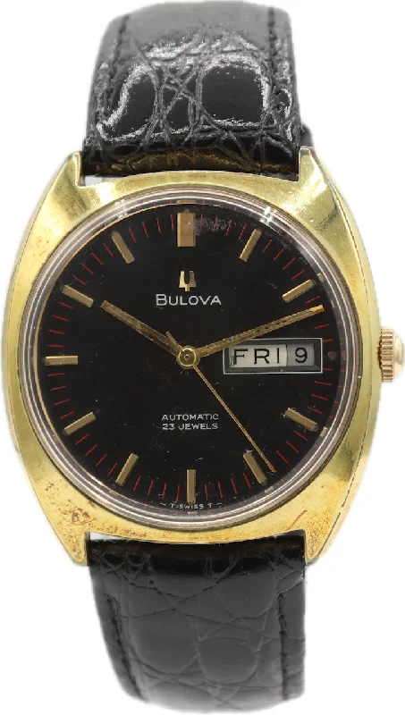 Vintage 1969 Bulova 776-1 Black & Red Dial Men's Automatic Wristwatch 11ANACB